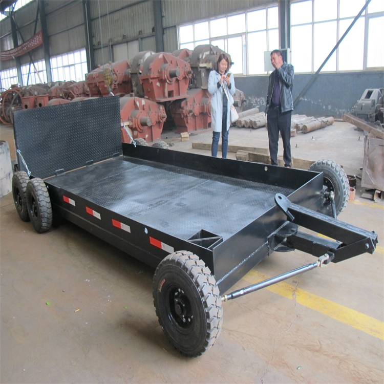 工程机械拖板车 重汽4米2平板车 八轴低平板半挂车