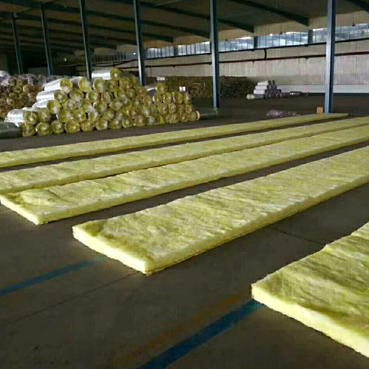 离心玻璃棉生产厂家 厂家出售 力特 生产加工玻璃棉 外墙硬质玻璃棉