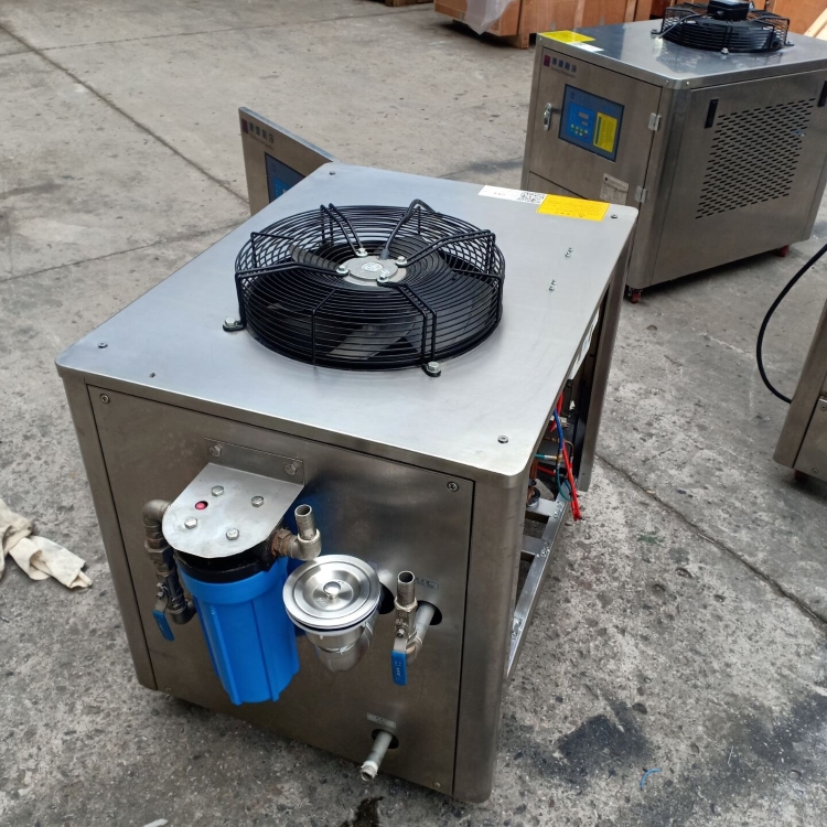 不锈钢水温机  - 果汁降温设备  -佳德机械用电量
