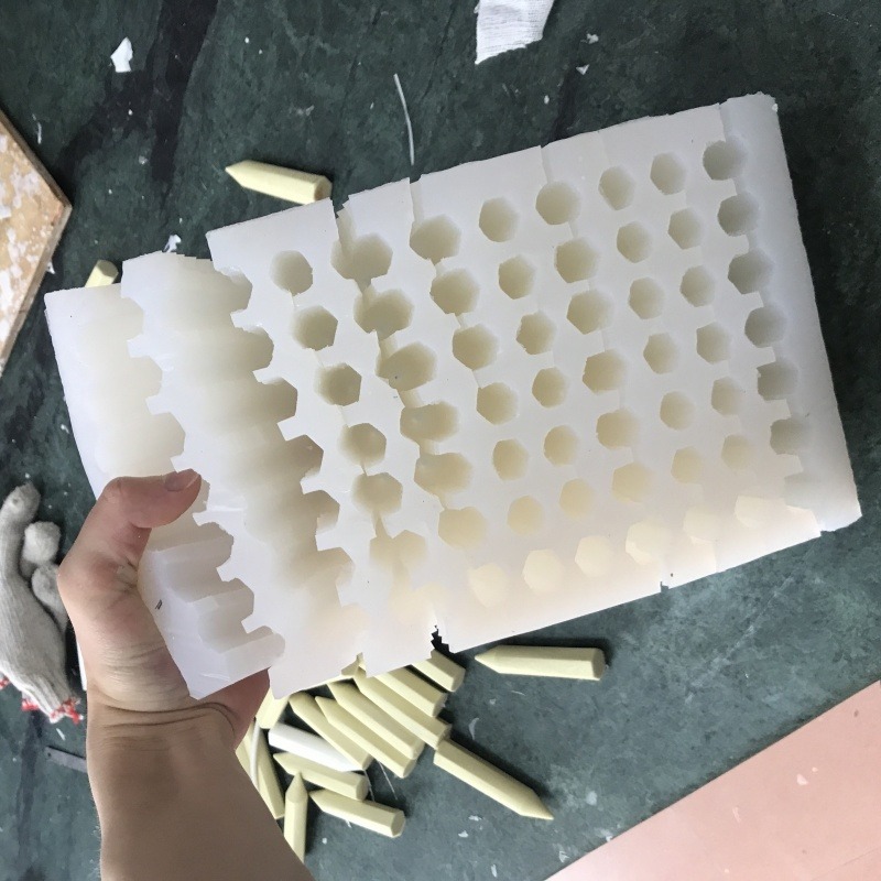 手板设计模具硅胶做模型的硅胶材料 耐用固定定位液体硅胶夹具模型硅胶高硬度硅胶图片