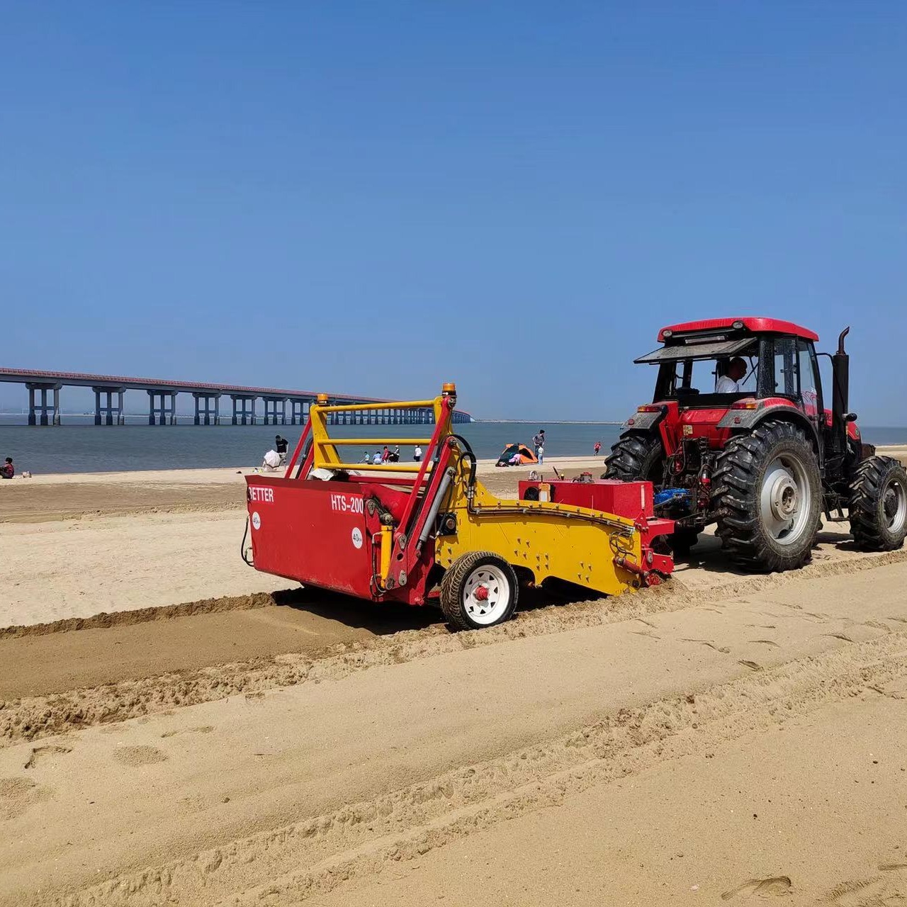 沙滩垃圾清洁车 沙滩清洁车 沙滩清理机械 减少人工  提升清沙 效率 价格可议