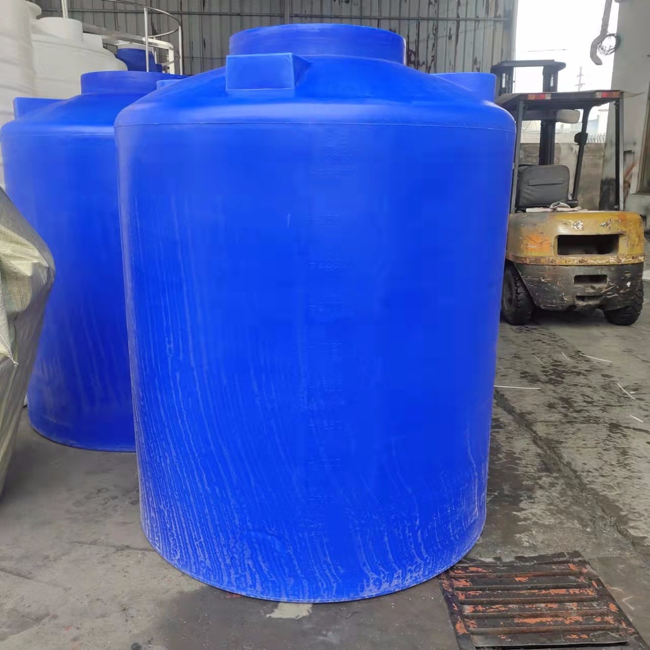 新疆瑞通容器塑料厂家40000L 发洗水箱 一级RO水箱 20立方 酸罐图片