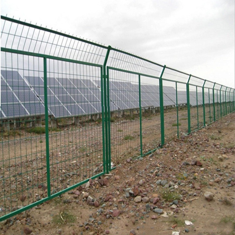 绿色双边丝护栏高速公路铁路围墙围栏网家用果园养殖场隔离铁丝网