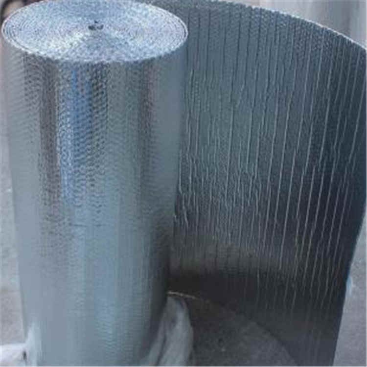 大棚保温膜 双层铝箔保温气泡膜 保温气泡膜的用途 龙哲