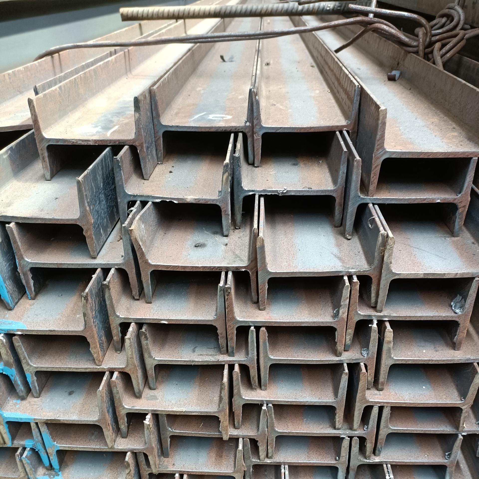 厂家批发镀锌工字钢 现货钢结构工程钢材Q235热轧工字钢 国标