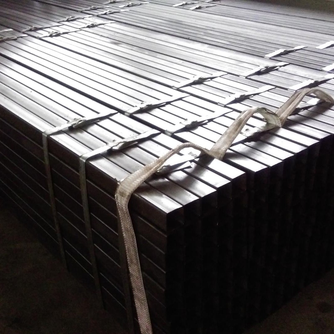 天津腾越钢铁有限公司主营销售 黑方管 焊接方管 涂油方管 50*50 Q235材质  可根据产品标准及客户需求定做