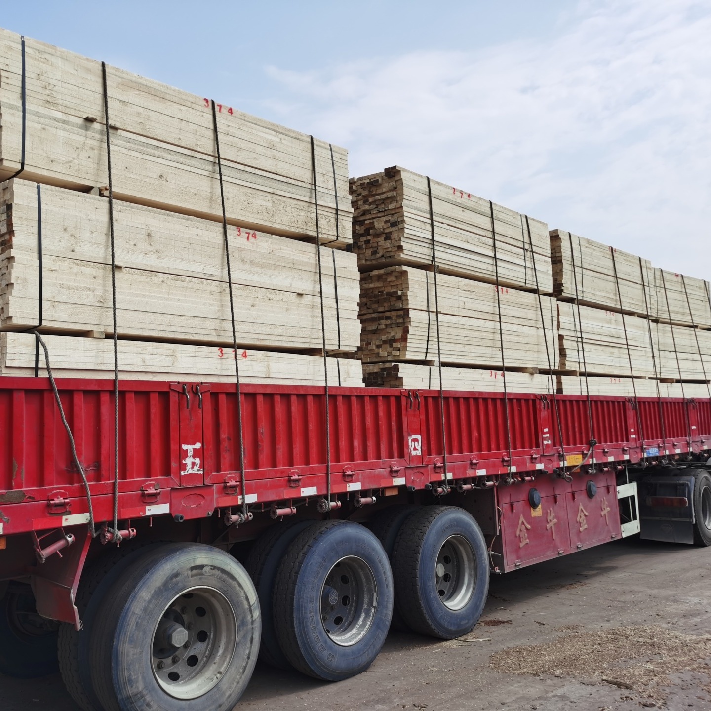 万家木业 批发铁杉实木木方 密度工程用烘干木方 木方厂家直销