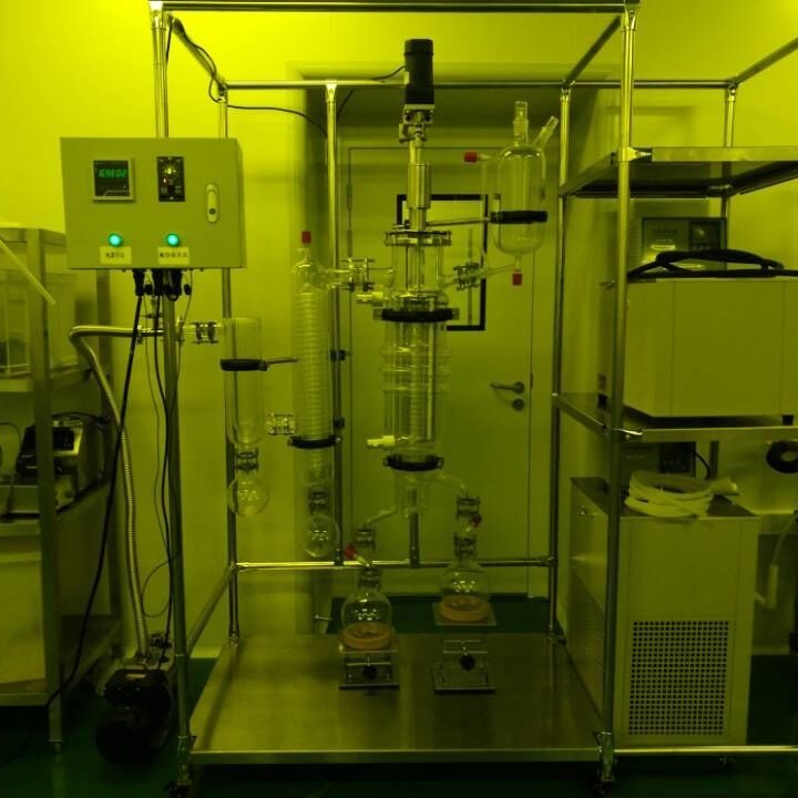刮板式蒸发器 刮膜薄膜蒸发器 实验室薄膜蒸发器 AYAN-F200 上海归永 高新技术企业 CE ISO资质齐全图片