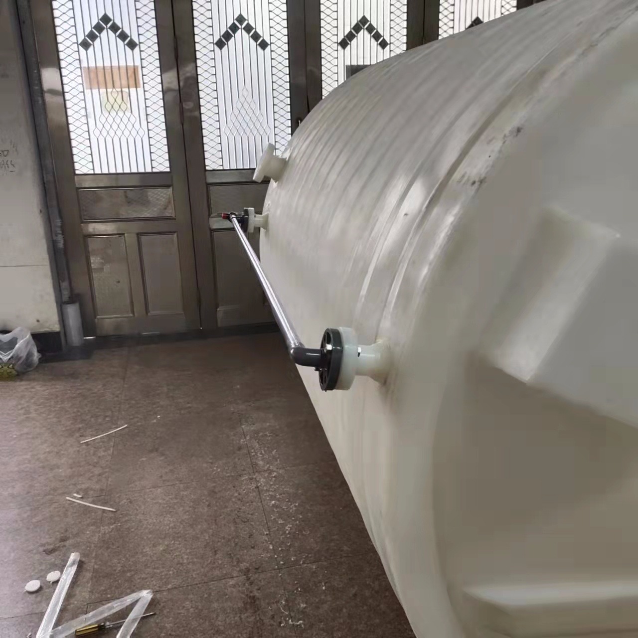 甘肃瑞通容器厂家直销6000L 圆形平底水箱 储水箱 25立方 大口塑料桶