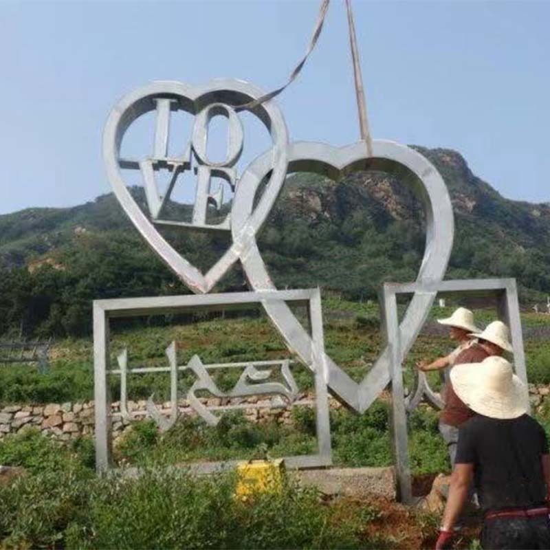 不锈钢心连心雕塑 爱情雕塑 心形摆件 巨型户外公园景观摆件 不锈钢雕塑定制