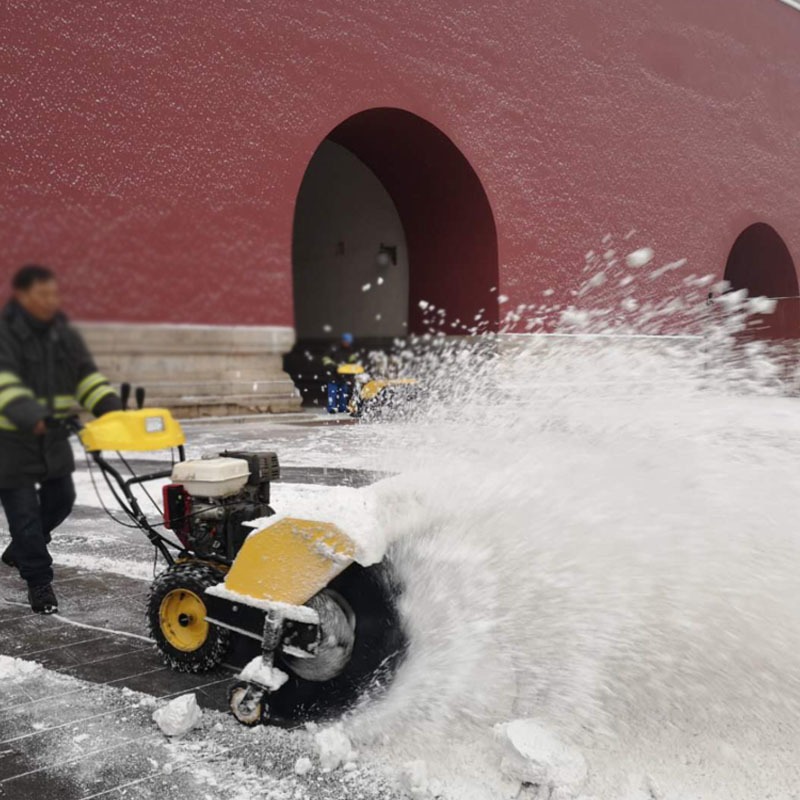 FH万富富华FH-1110手扶式扫雪机 小区扫雪机 小型扫雪机  汽油扫雪机 道路扫雪机