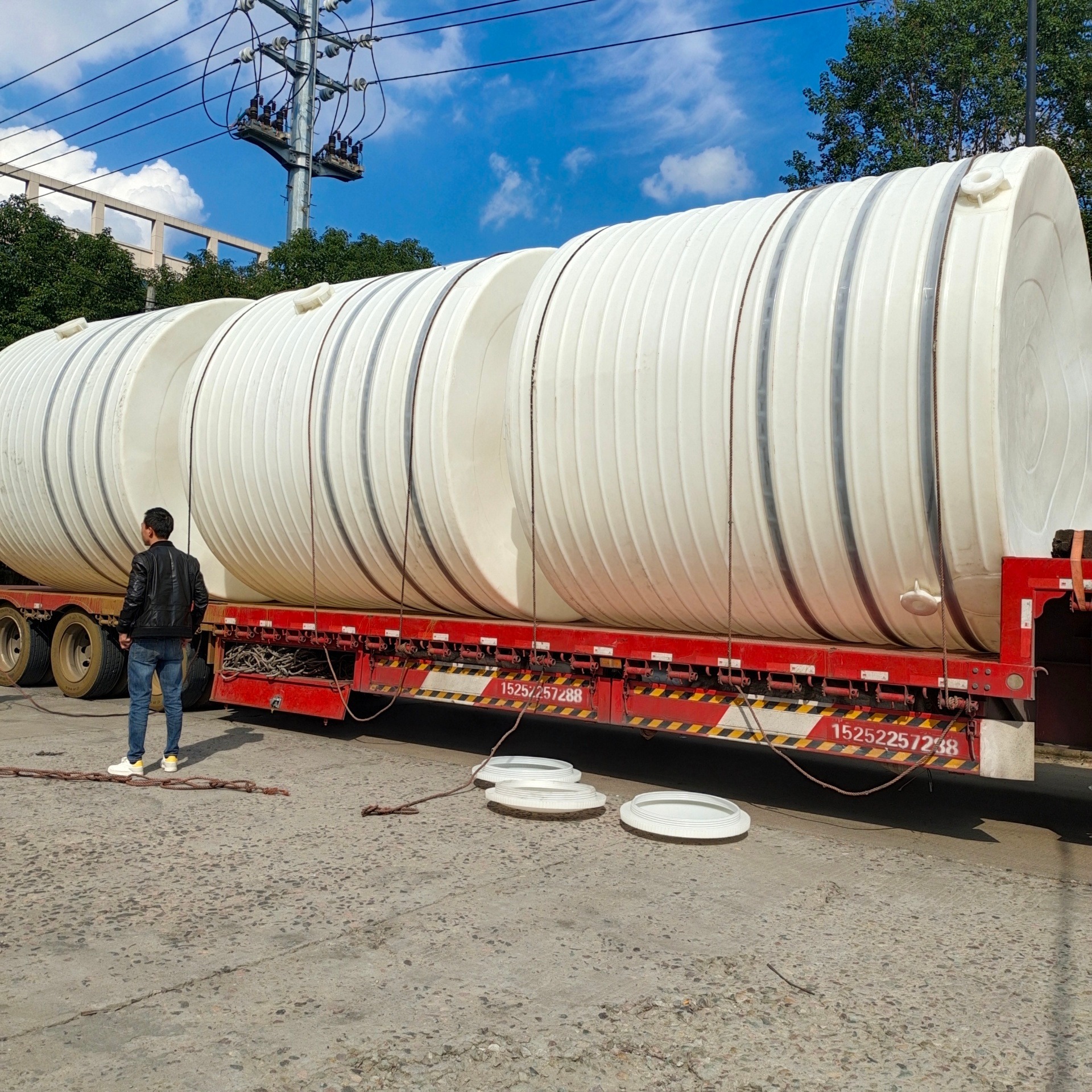 大型25吨环保储罐30T耐腐蚀塑料桶40立方化工桶塑胶容器50TPE水塔