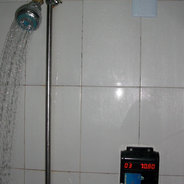 IC卡洗澡水控机 插卡水控器 IC卡控水器