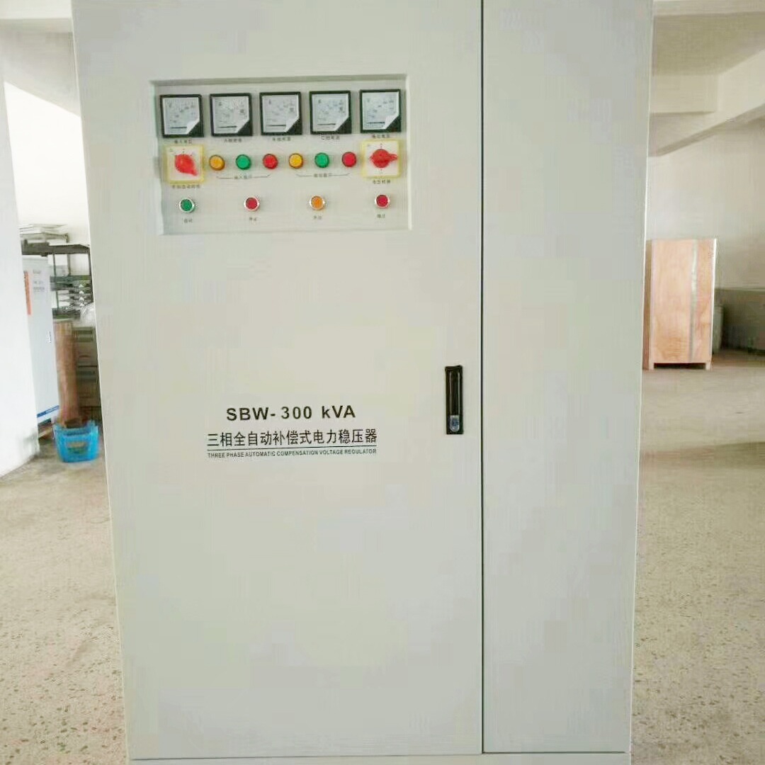 上海宜变厂家直供 精密机床用SBW-150KVA 三相全自动补偿式电力稳压器 380V工业 隧道用大功率稳压电源