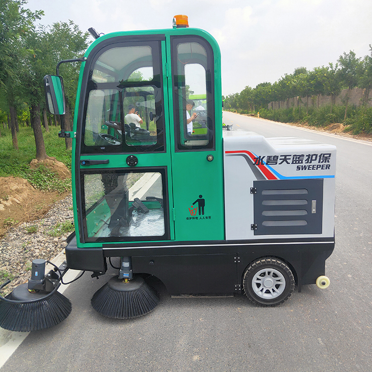 新能源电动扫路车厂家 可定做电动扫路车 祥运 路面驾驶式扫路车 价格便宜