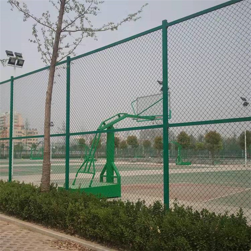 球场围栏网体育场铁丝网勾花网篮球足球网球场护栏网场隔离网峰尚安