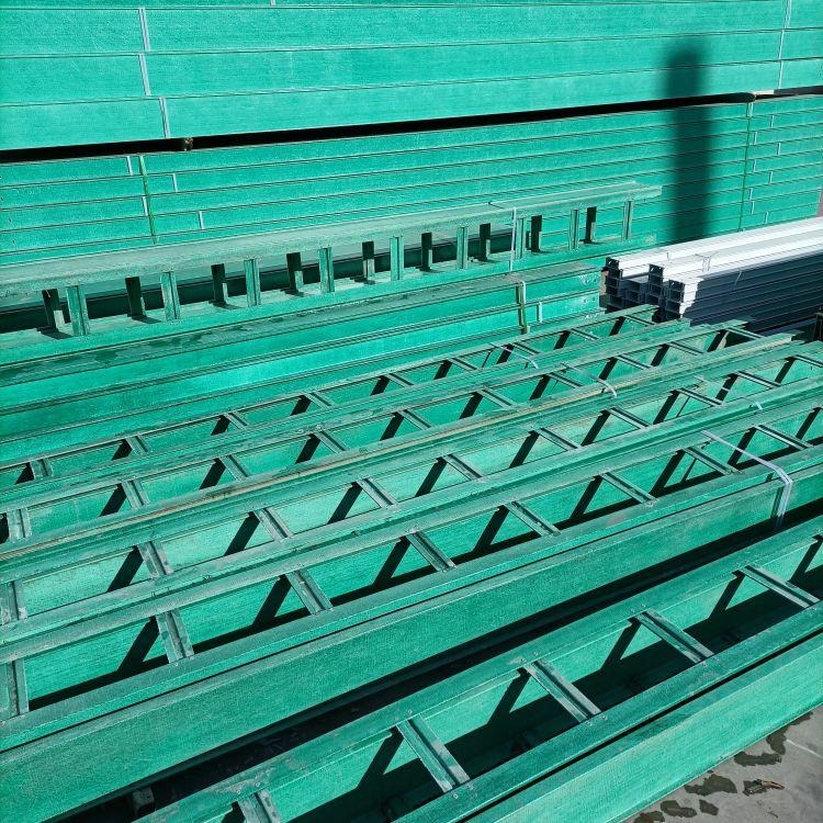 工地三通电缆桥架 泽润 玻璃钢线缆槽盒规格