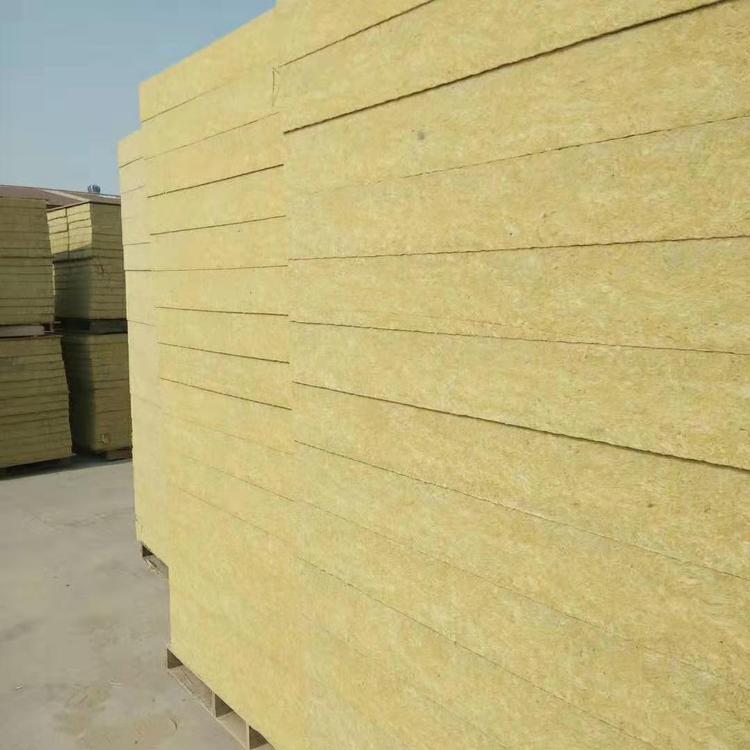 岩棉复合板材质 防火岩棉复合板 暖心 高温岩棉复合板 提前预定