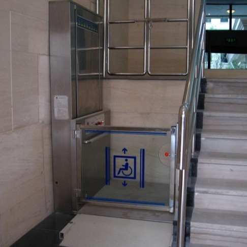 轮椅液压升降电梯 液压残疾人升降机 启运液压垂直式电梯抚顺市定做图片