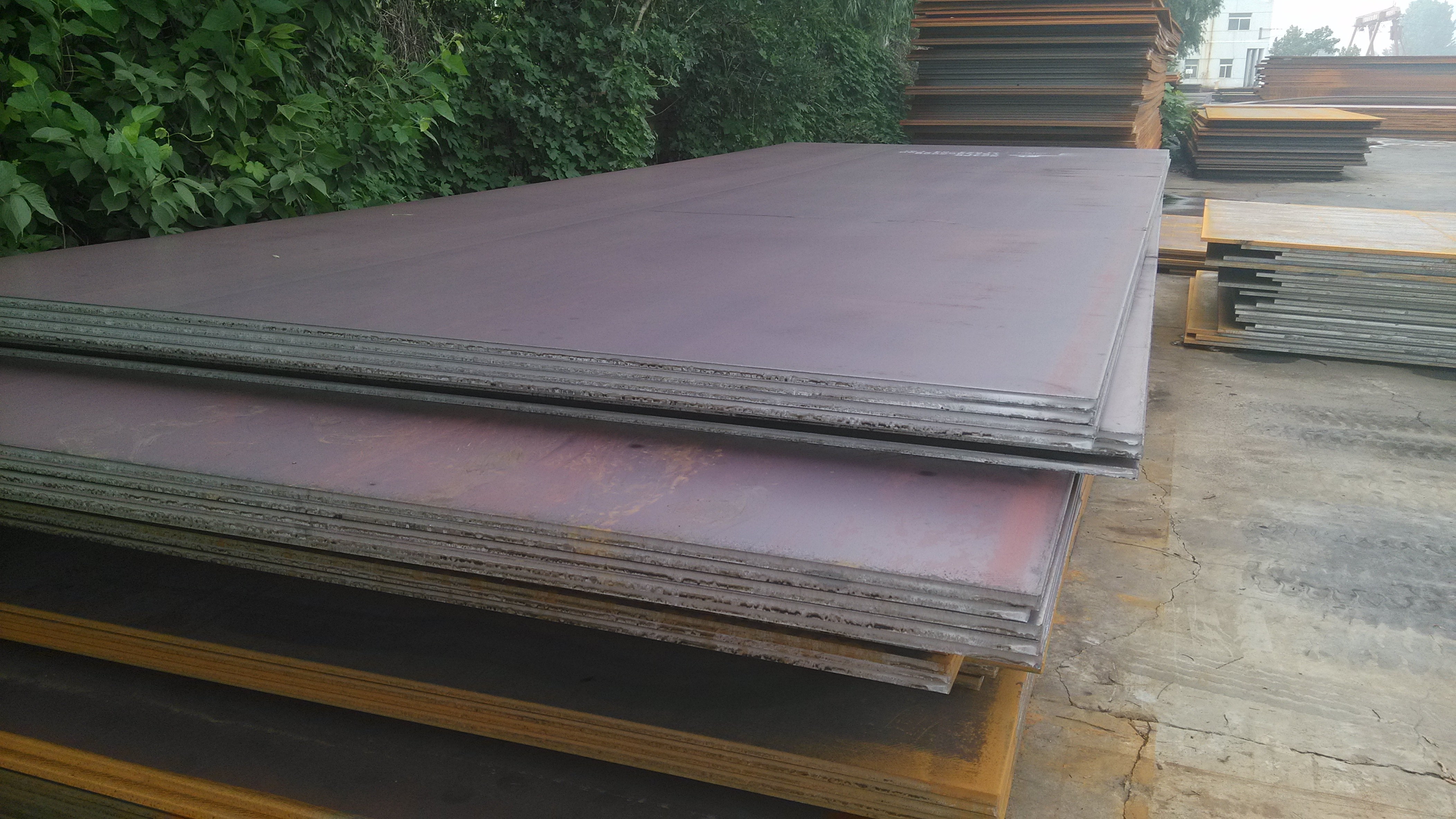 贵阳耐候钢板Q235耐候钢板耐候钢板切割镂空雕刻Q23520mm钢板
