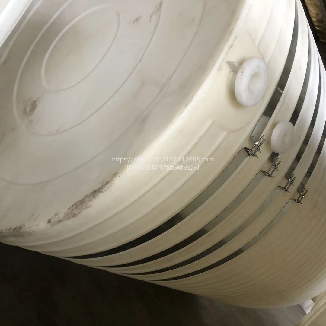 PE储罐批发 塑料储罐 建设工地储水桶 生活用水储罐 40吨水塔 绿安图片