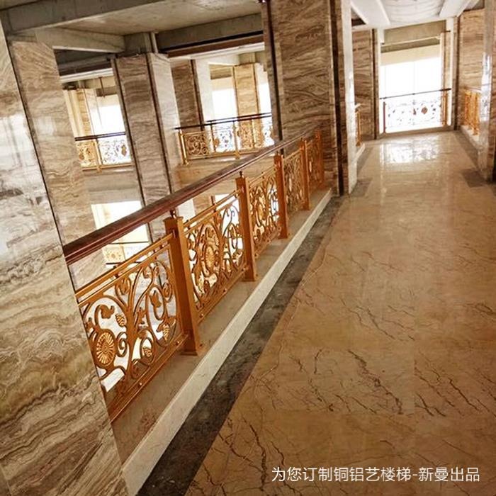 淮南 艺术玻璃屏风 纯铜工艺屏风 也可以让家居美的不可方物图片