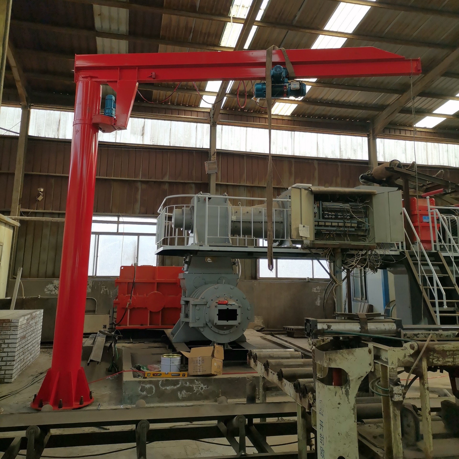 山东悬臂吊厂家 BZD2吨单臂吊 定柱式起重机 适用于机加工及轻型物品搬运 可加工定制图片