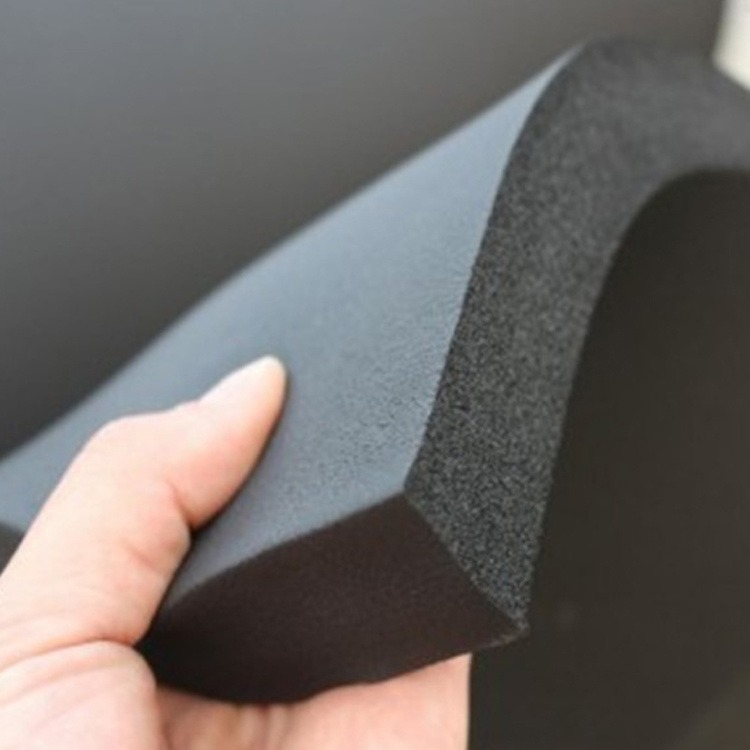 鑫达美裕 厂家现货 阻燃隔热橡塑板 20mm复合铝箔橡塑保温板 b1级防火橡塑海绵板