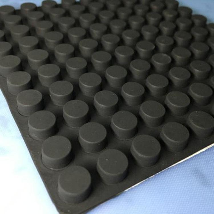 海晨供应钉型氯丁橡胶板 钉型氯丁减震板 支持定制图片