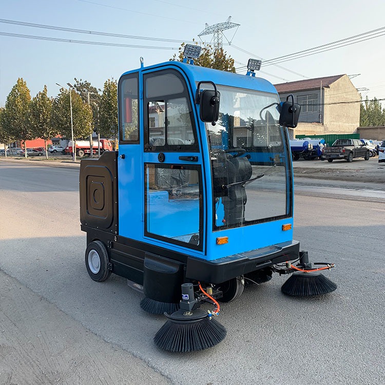 电动扫路车 环卫车辆有限公司出售电动扫路车