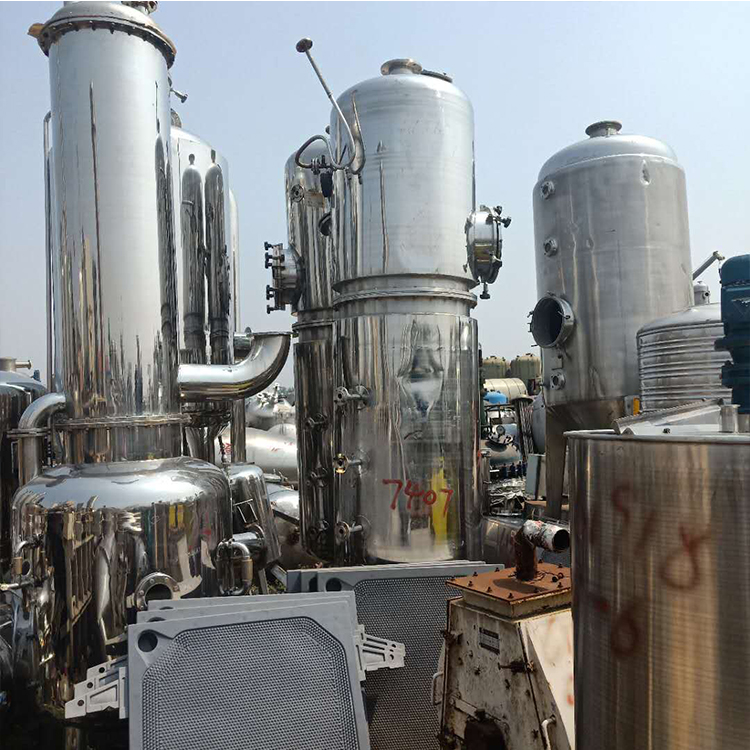 凯丰化工双效蒸发设备强制循环蒸发设备结构紧凑
