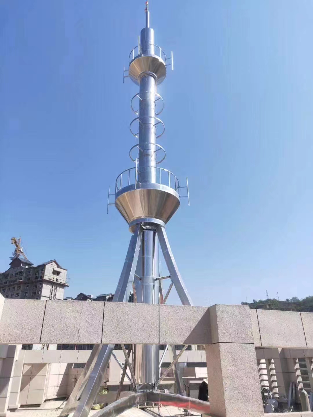 兆翔镀锌钢厂家生产工艺塔避雷通讯图片