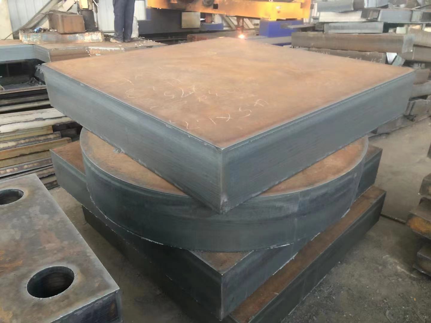 特厚特宽钢板切割大型法兰切割下料钢板切割配送250厚碳板切割配送
