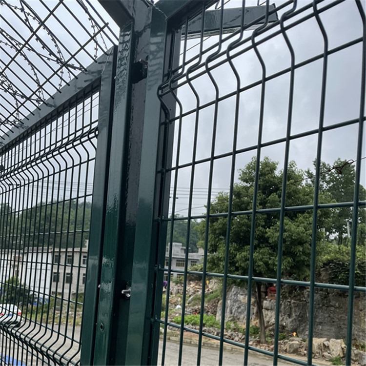 监狱隔离网厂家 监狱护栏网尺寸 监狱钢网墙样式