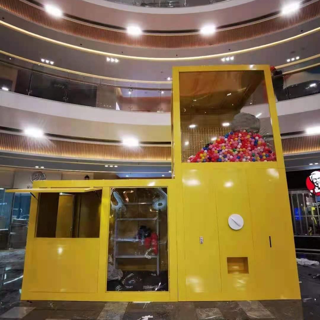 上海巨型扭蛋机厂家 4米大型扭蛋机定制  扭蛋机出租 北极光租赁