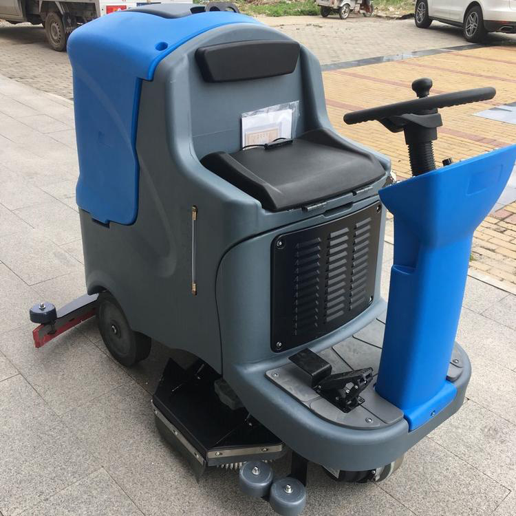 DJ950L电动洗地车 商用保洁驾驶式洗地车 辉盛 持久续航