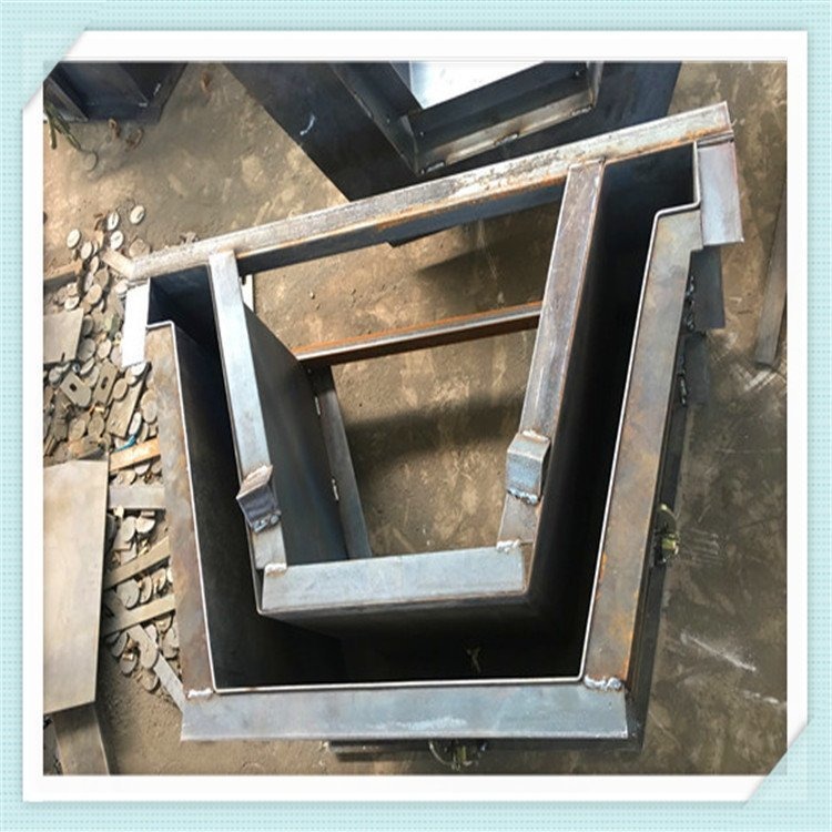 成型U型渠钢模板 矩形排水沟模具加工 新型流水槽钢模具 循环使用次数多