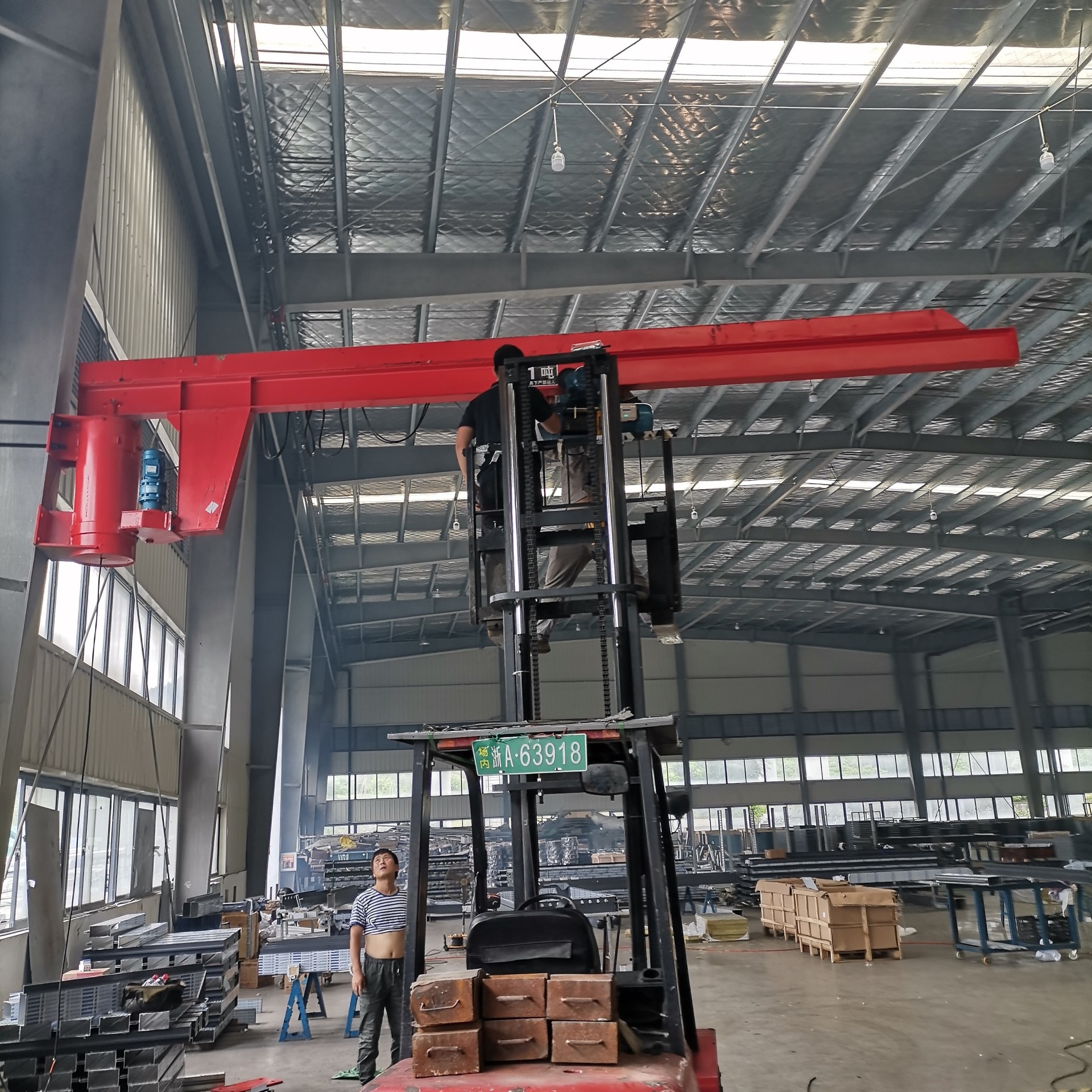 厂家供应 墙壁式旋臂起重机 墙壁吊 单臂吊 500kg起重机 可定制图片