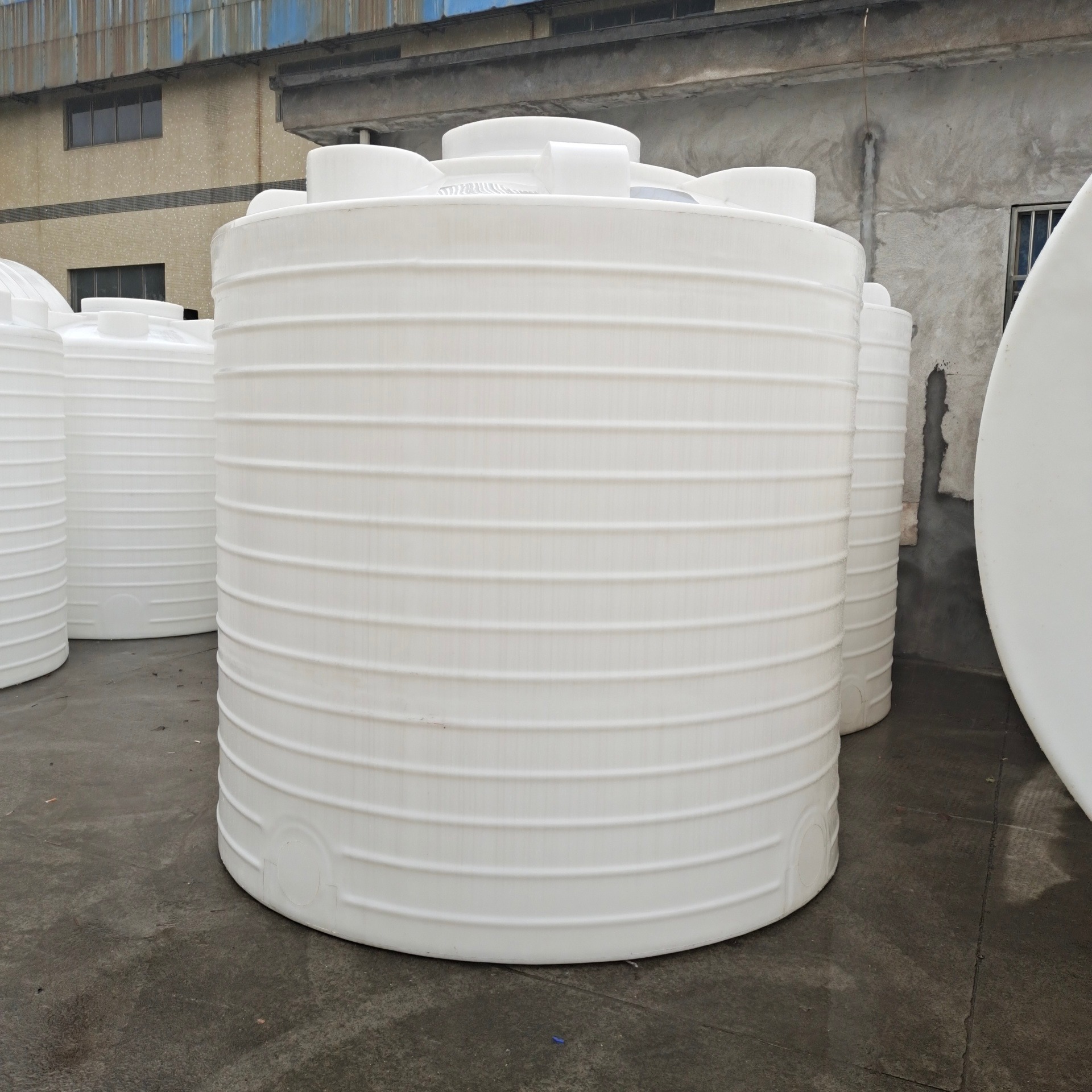 10立方污水处理塑料储罐 10吨PE水塔塑料水塔 工业防腐塑料水箱