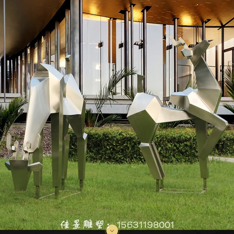 金属不锈钢切面鹿雕塑 动物雕塑图片