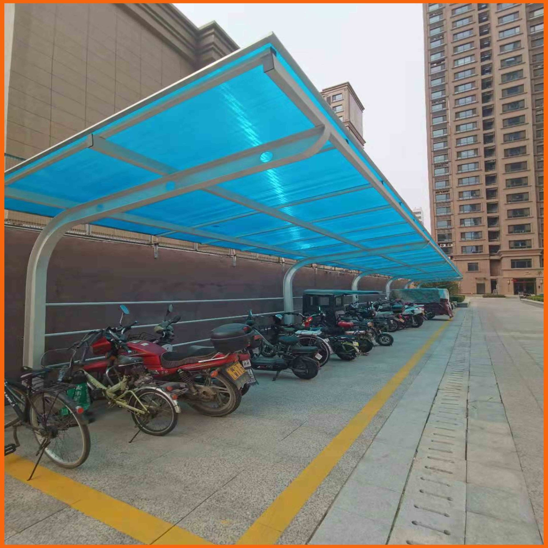 蓝色8毫米阳光板 承德自行车棚PC阳光板 双层单腔PC阳光板厂家