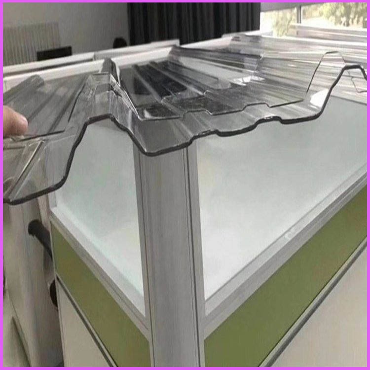大庆化工厂用防腐板 瓦楞型玻璃钢采光板 1.5毫米FRP采光瓦图片