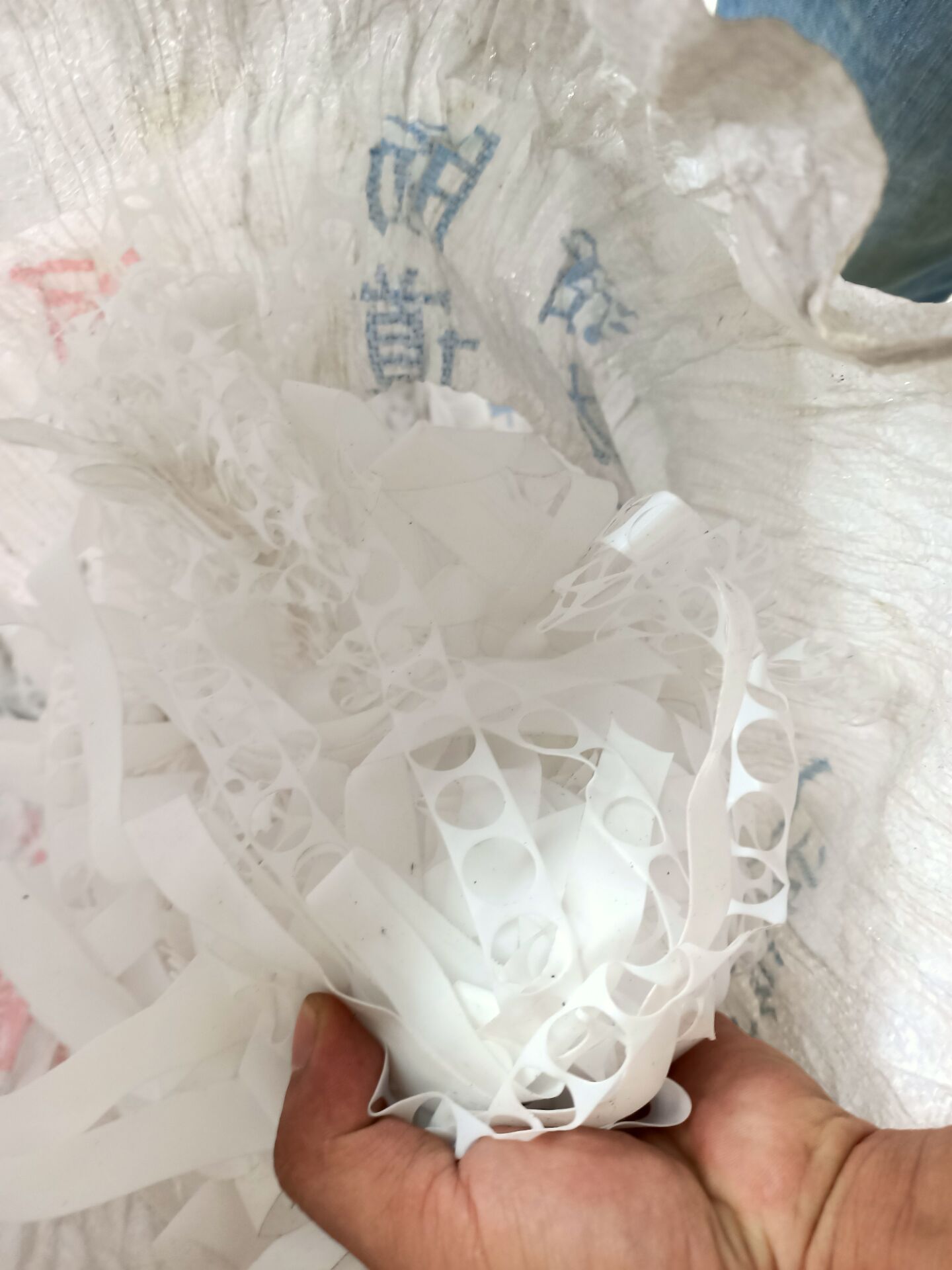 广州PEEK刨花回收F40废料咨询fep管料氟塑料