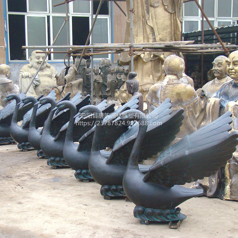 公园纯铜喷水天鹅雕塑定制厂家