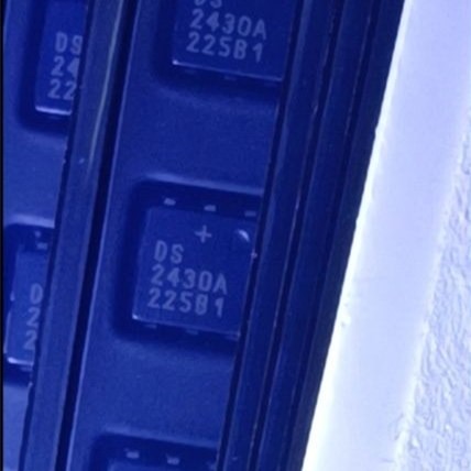 带电可擦可编程存储器DS2430AP+ 256-Bit 1-Wire EEPROM即插即用传感器存储芯片DS2430A+