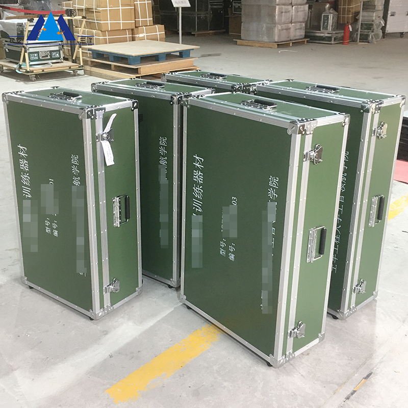三峰铝箱20年源头工厂铝合金包装箱储运包装箱