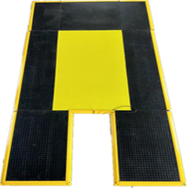 爱征橡胶安全地毯胶垫  脚踏开关地垫  异形拼接地垫胶垫