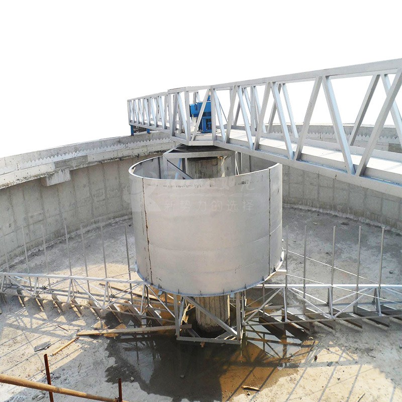 江苏如克直销ZBXN型污水处理厂专用周边传动半桥式吸泥机 浓缩脱水设备厂商