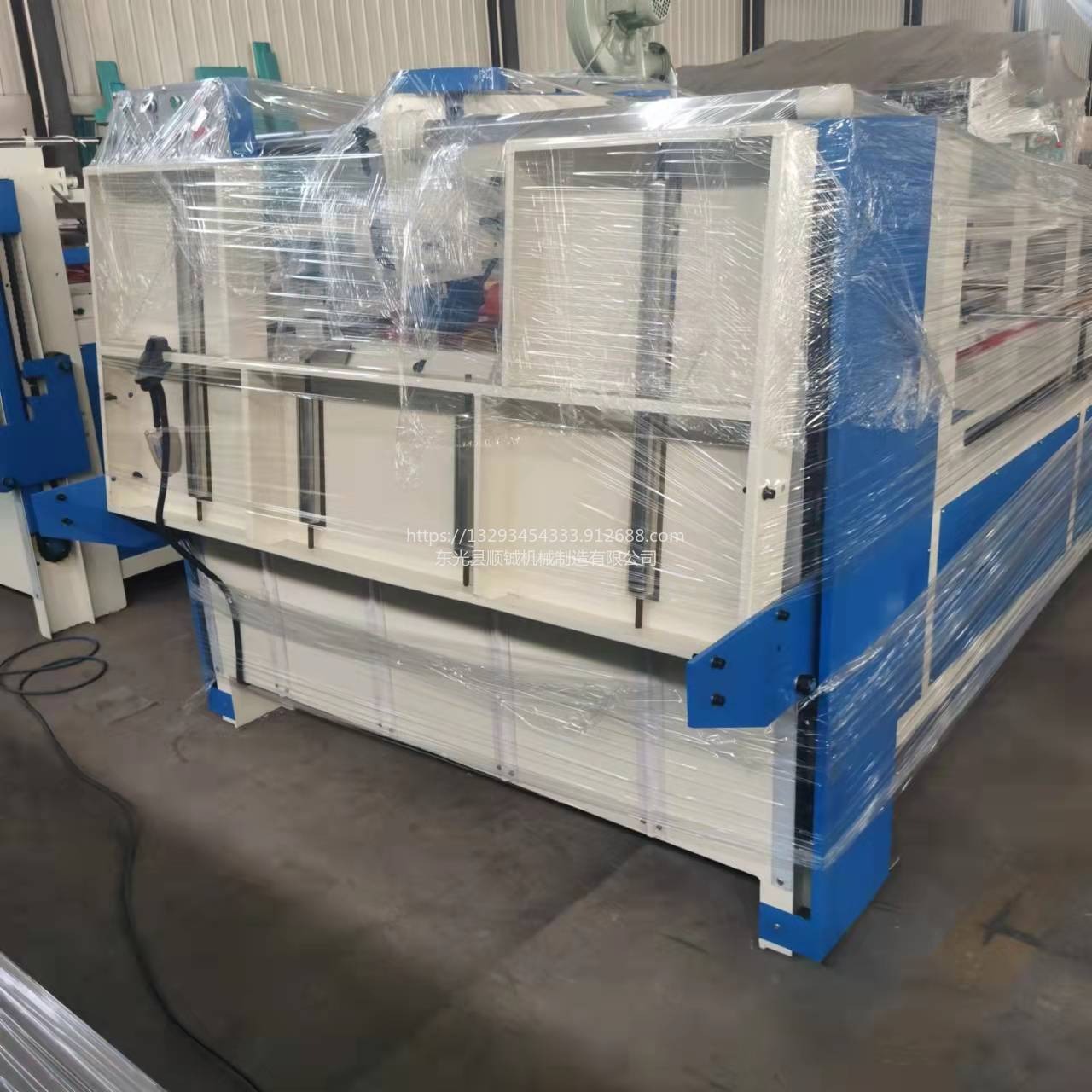 供应纸箱机械设备  半自动粘箱机  1.8米 2米 2.2米压合式粘箱机  支持定制 顺铖