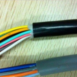 MKVV-7x1.5电缆  MKVV450/750V 8x2.5矿用阻燃控制电缆